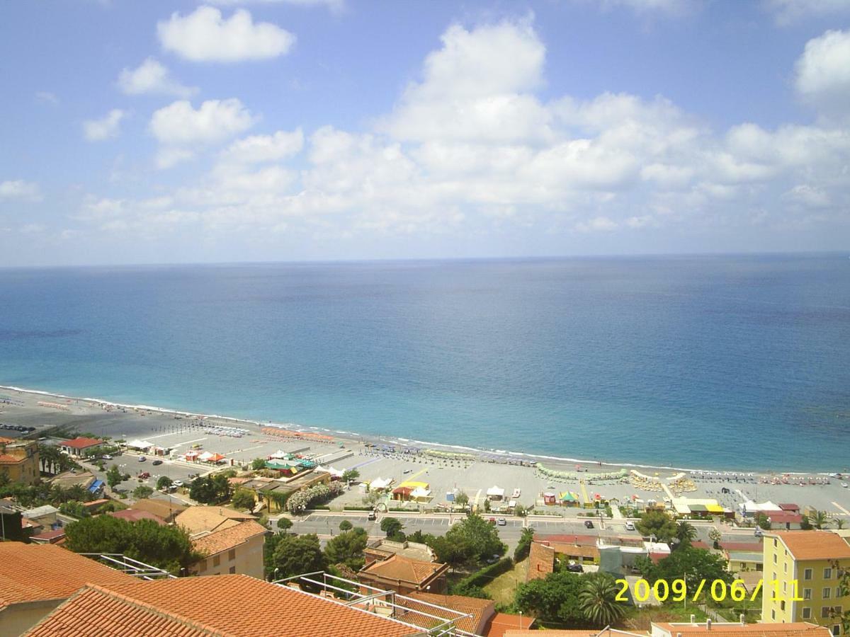 Casa Al Mare A Scalea 아파트 외부 사진